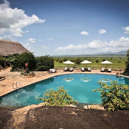 Apoka Safari Lodge Loitanit Екстер'єр фото