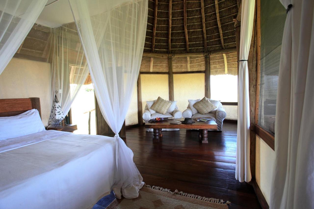 Apoka Safari Lodge Loitanit Екстер'єр фото
