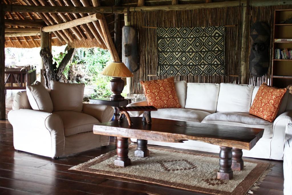 Apoka Safari Lodge Loitanit Екстер'єр фото