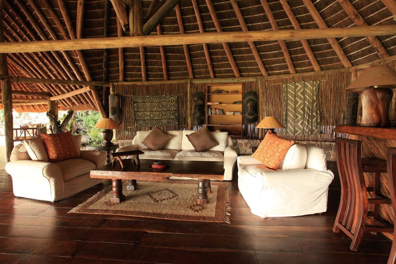 Apoka Safari Lodge Loitanit Екстер'єр фото