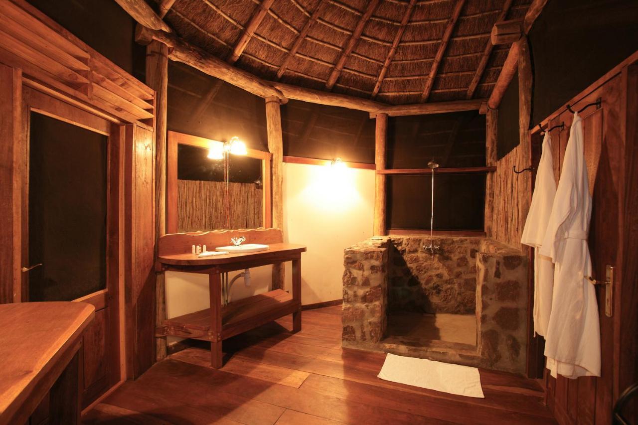 Apoka Safari Lodge Loitanit Екстер'єр фото